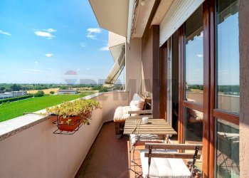Balcone - Trilocale via Arluno
 
8, Pogliano Milanese - foto 6