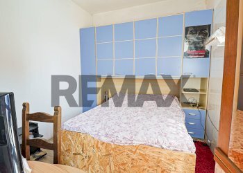 Camera / camera da letto - Villa Via Campagnetta
 
10, Castelveccana - foto 16