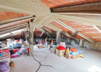 Dispensa di stoccaggio - Villa Via Campagnetta
 
10, Castelveccana - foto 24