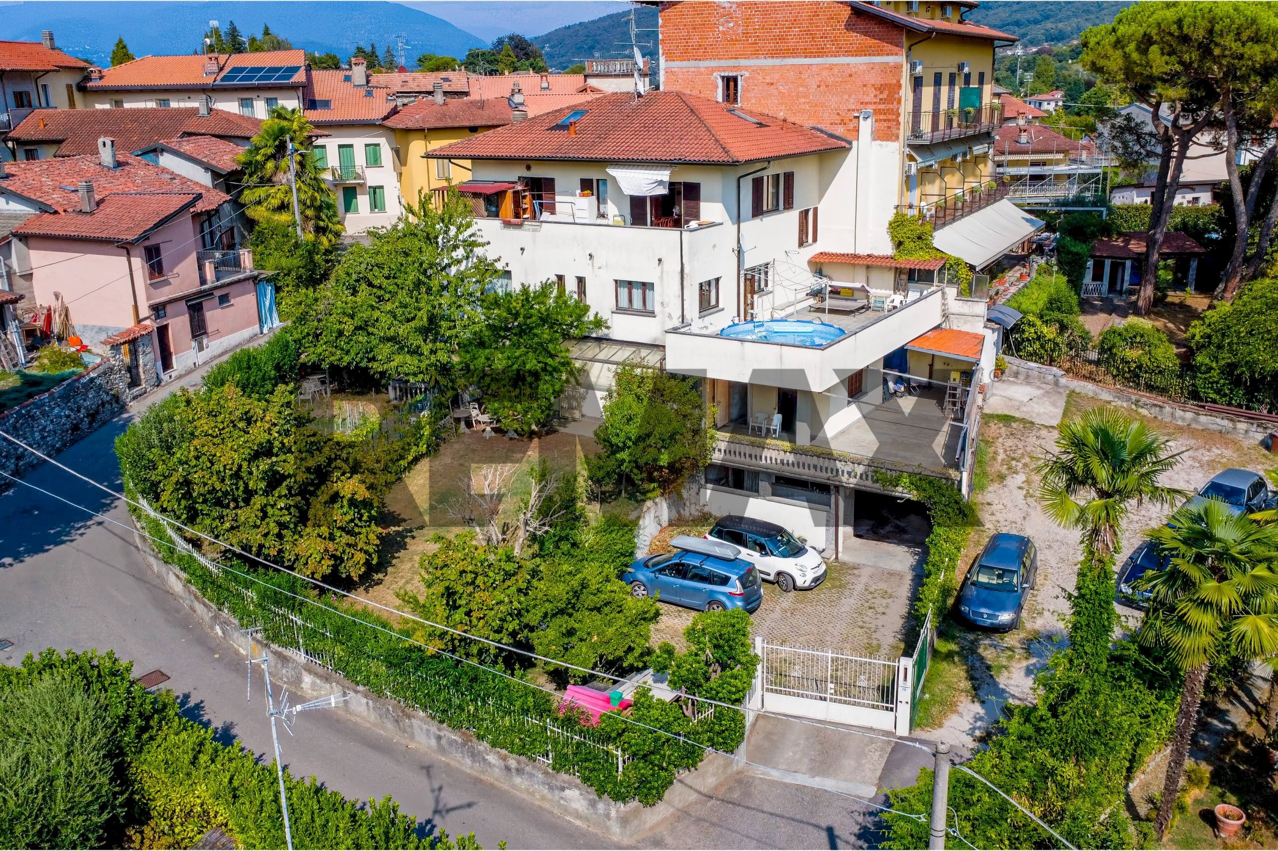Casa all\'aperto - Appartamento Via Fratelli Martiri Zampori
 
6, Castelveccana - foto 1