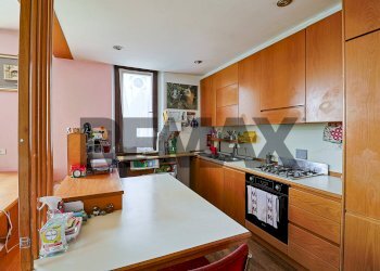 Cucina - Appartamento Via Fratelli Martiri Zampori
 
6, Castelveccana - foto 13