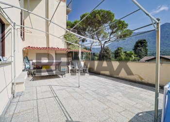 Terrazza - Appartamento Via Fratelli Martiri Zampori
 
6, Castelveccana - foto 15