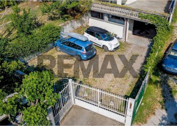 Casa all\'aperto - Quadrilocale Via Campagnetta
 
10, Castelveccana - foto 4
