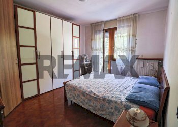 Camera / camera da letto - Bilocale via Creva
 
110, Luino - foto 9