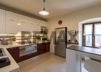 Cucina - Trilocale Via Alemagna
 
7, Barasso - foto 9
