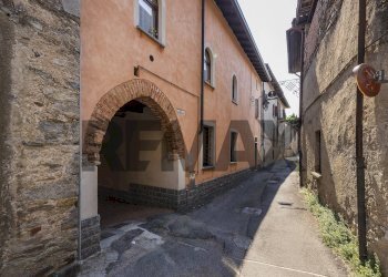 Edificio all\'aperto - Trilocale Via Alemagna
 
7, Barasso - foto 28