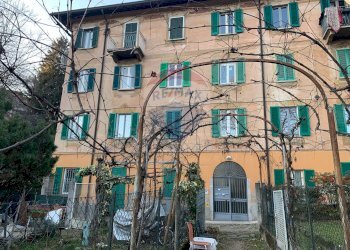 Edificio all\'aperto - Bilocale Via Robarello
 
24, Varese - foto 1
