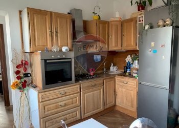 Cucina - Bilocale Via Robarello
 
24, Varese - foto 5
