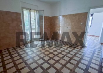 Stanza vuota - Casa semi indipendente Villaggio delle Conchiglie
 
16, Augusta - foto 31