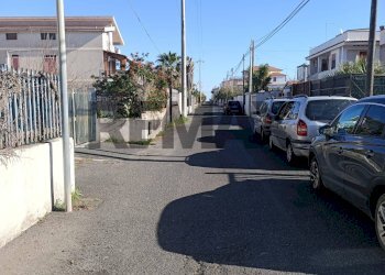 Edificio all\'aperto - Casa semi indipendente Villaggio delle Conchiglie
 
16, Augusta - foto 34