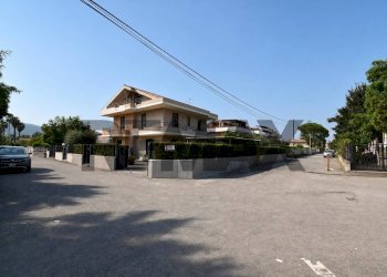 Casa all\'aperto - Casa semi indipendente Contrada Auzanetto
 
SNC, Mascali - foto 1