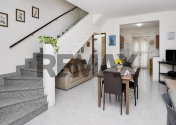 Sala da pranzo - Casa semi indipendente Contrada Auzanetto
 
SNC, Mascali - foto 11
