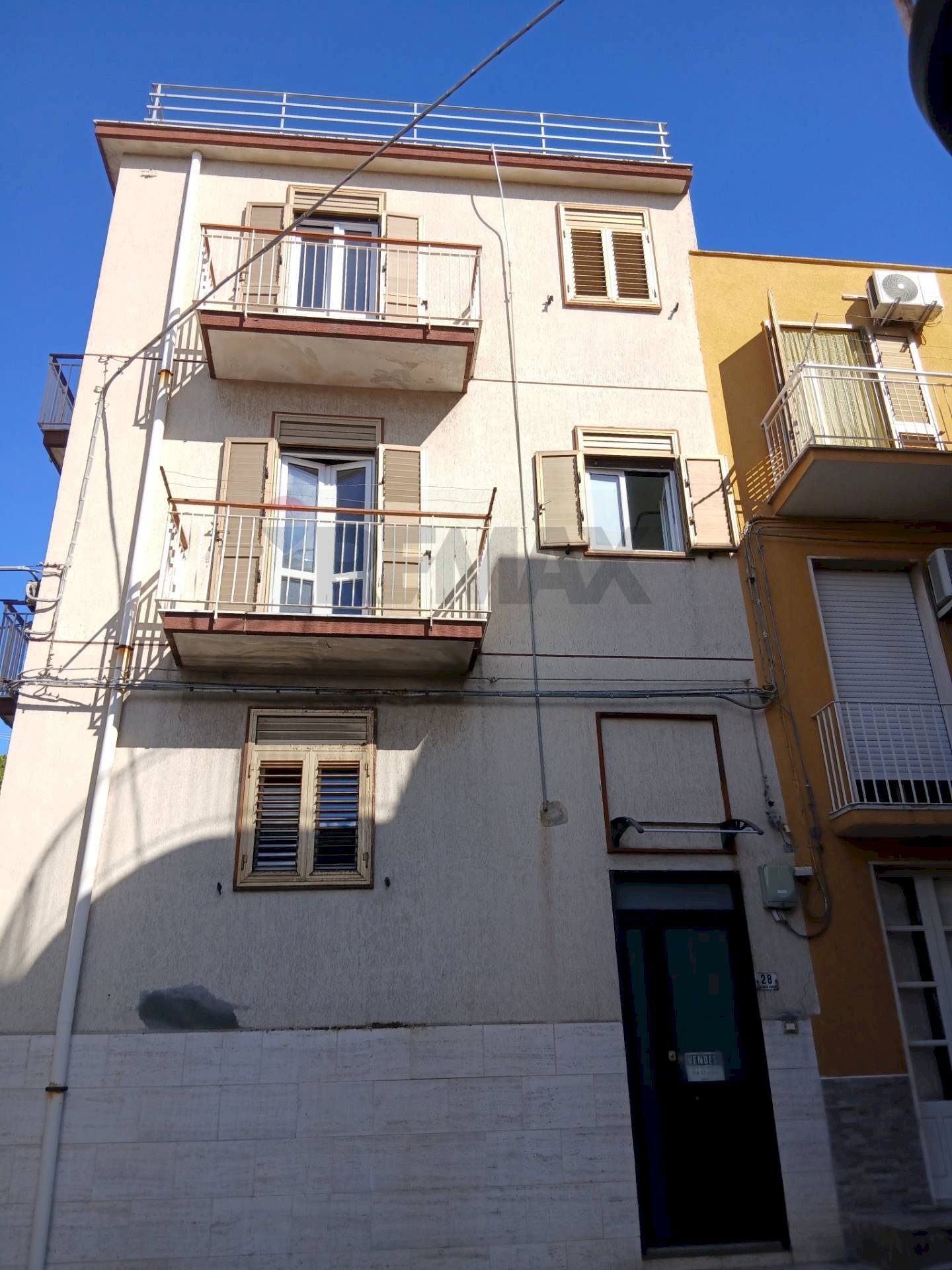 Edificio all\'aperto - Independent house Via Porta Agnone
 
28, Carlentini - photo 1