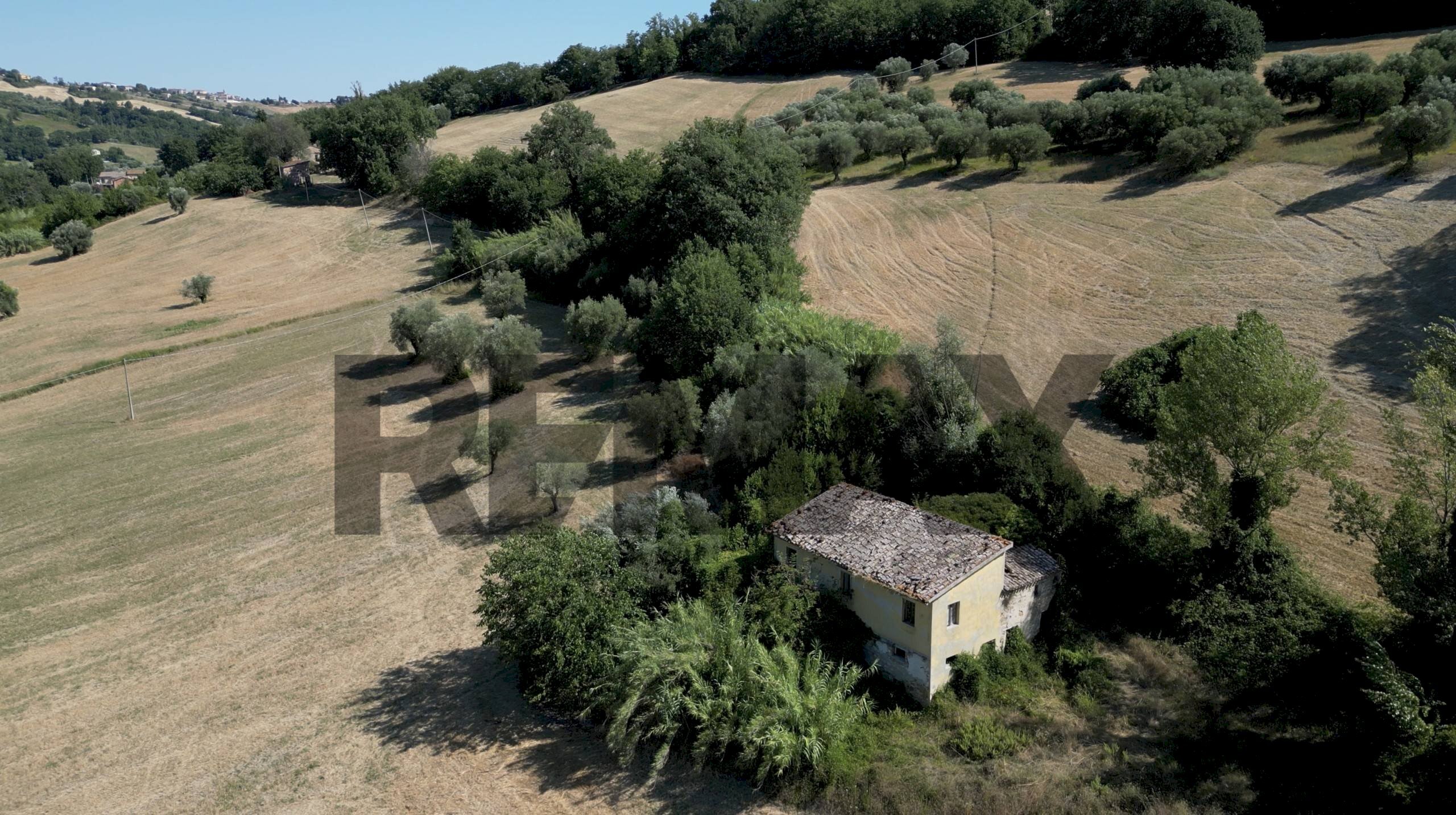 Casa all\'aperto - Terreno agricolo Via Follonica
 
4, Cupramontana - foto 1