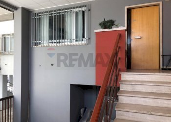 Scale - Office Via Campo Di Marte
4, Perugia - photo 4