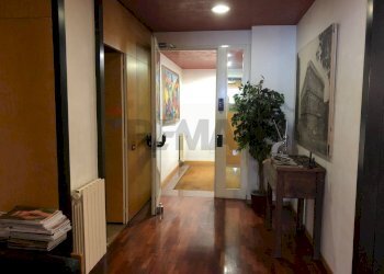 Hall / corridoio - Office Via Campo Di Marte
4, Perugia - photo 11
