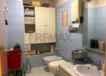 Bagno - Office Via Campo Di Marte
4, Perugia - photo 15