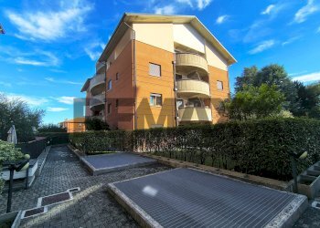 Edificio all\'aperto - Trilocale via Galileo Galilei
 
23, Costa Masnaga - foto 26