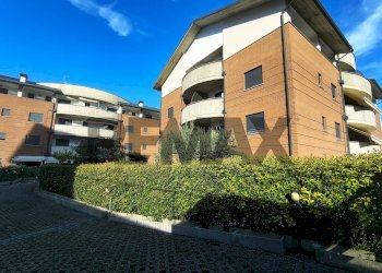 Edificio all\'aperto - Trilocale via Galileo Galilei
 
23, Costa Masnaga - foto 27