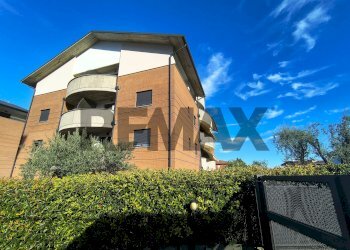 Edificio all\'aperto - Trilocale via Galileo Galilei
 
23, Costa Masnaga - foto 29