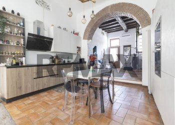 Cucina - Three-room apartment Via Santo Stefano
 
65, Vedano al Lambro - photo 2