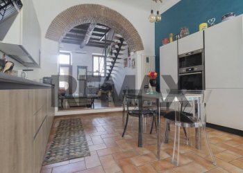 Sala da pranzo - Three-room apartment Via Santo Stefano
 
65, Vedano al Lambro - photo 3