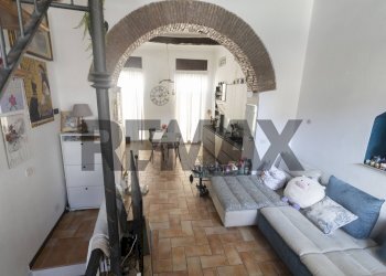 Soggiorno - Three-room apartment Via Santo Stefano
 
65, Vedano al Lambro - photo 7