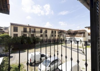 Balcone - Three-room apartment Via Santo Stefano
 
65, Vedano al Lambro - photo 18