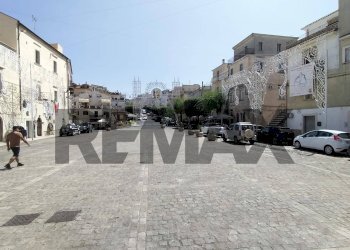 Edificio all\'aperto - Casa indipendente Via Famiglia Marchetti
 
20-22, Ischitella - foto 24