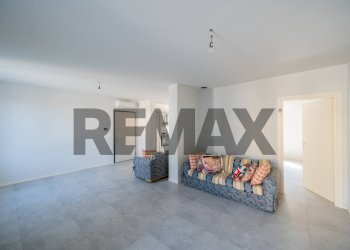 Soggiorno - Quadrilocale Via Puttina
 
16, Viadana - foto 7