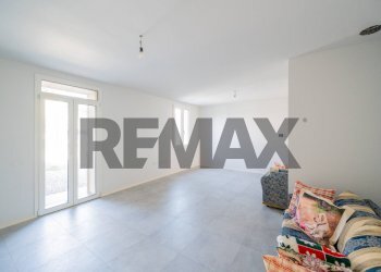 Soggiorno - Quadrilocale Via Puttina
 
16, Viadana - foto 9