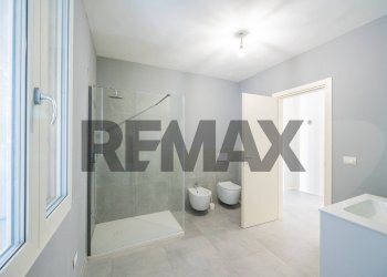 Bagno - Quadrilocale Via Puttina
 
16, Viadana - foto 22