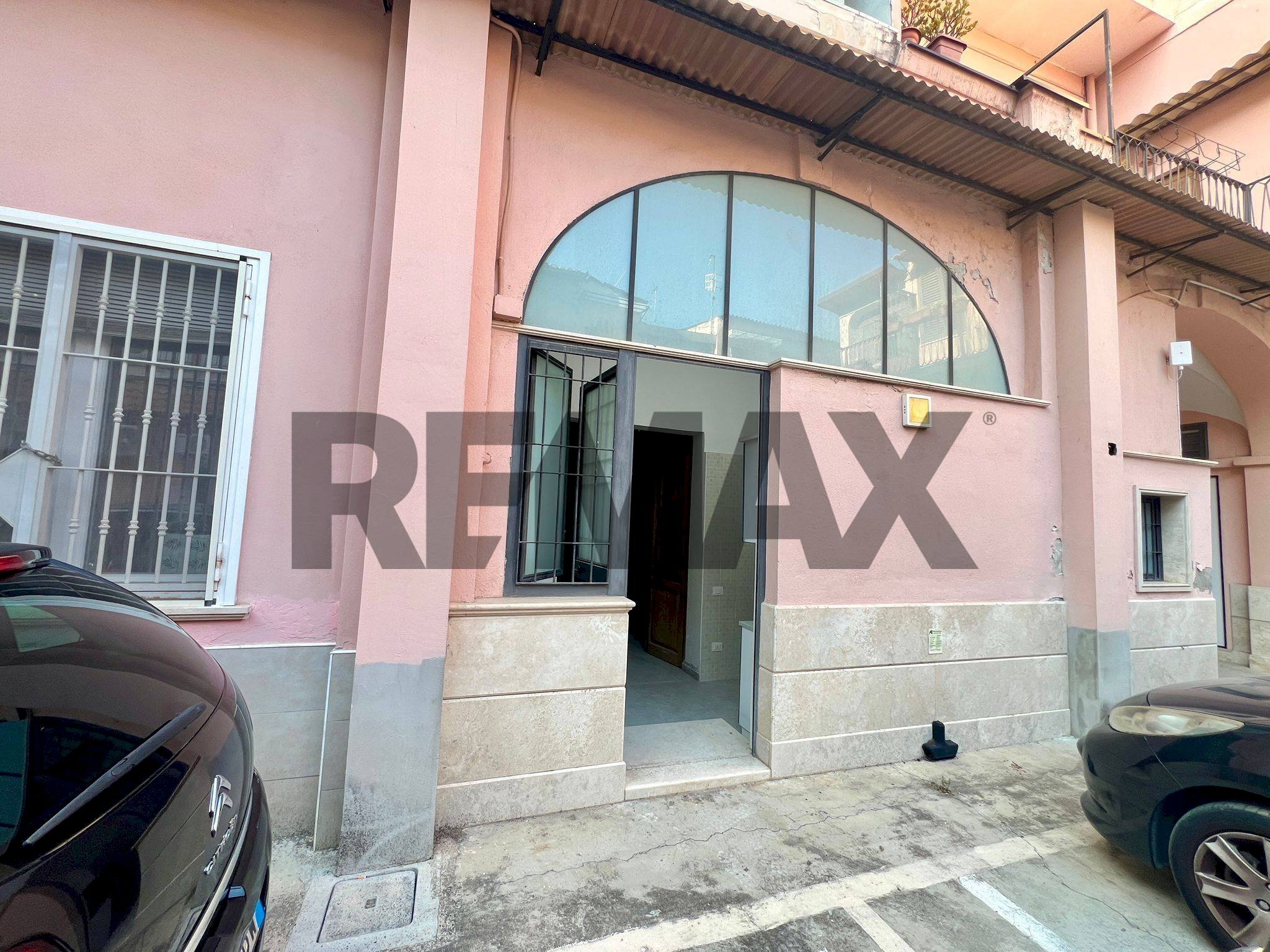 Edificio all\'aperto - Bilocale Via Albana
 
4, Santa Maria Capua Vetere - foto 1