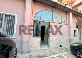 Edificio all\'aperto - Bilocale Via Albana
 
4, Santa Maria Capua Vetere - foto 1