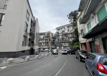 Edificio all\'aperto - Appartamento Via Ponti Rossi
 
188, Napoli - foto 2