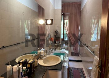 Bagno - Appartamento Via Ponti Rossi
 
188, Napoli - foto 17