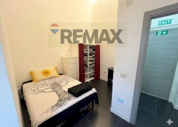 Camera / camera da letto - Quadrilocale Vico Lungo Sant'Antonio Abate
 
13, Napoli - foto 15