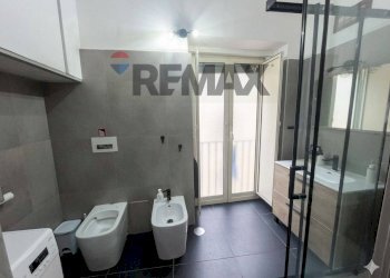 Bagno - Quadrilocale Vico Lungo Sant'Antonio Abate
 
13, Napoli - foto 19