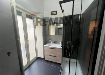 Bagno - Quadrilocale Vico Lungo Sant'Antonio Abate
 
13, Napoli - foto 21