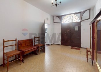 Hall / corridoio - Quadrilocale Via Del Carbone
 
10, Ferrara - foto 3