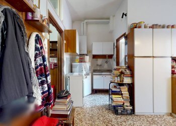 Cucina - Quadrilocale Via Del Carbone
 
10, Ferrara - foto 8
