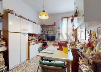 Cucina - Quadrilocale Via Del Carbone
 
10, Ferrara - foto 9