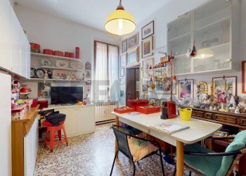 Sala da pranzo - Quadrilocale Via Del Carbone
 
10, Ferrara - foto 10
