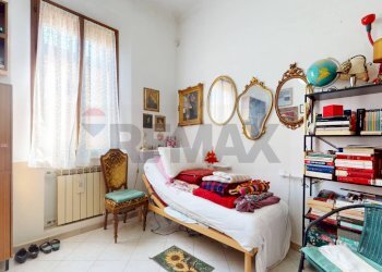 Camera / camera da letto - Quadrilocale Via Del Carbone
 
10, Ferrara - foto 13