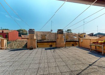 Terrazza - Quadrilocale Via Del Carbone
 
10, Ferrara - foto 23