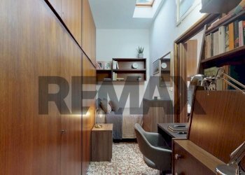 Ufficio - Quadrilocale Via Del Carbone
 
10, Ferrara - foto 34