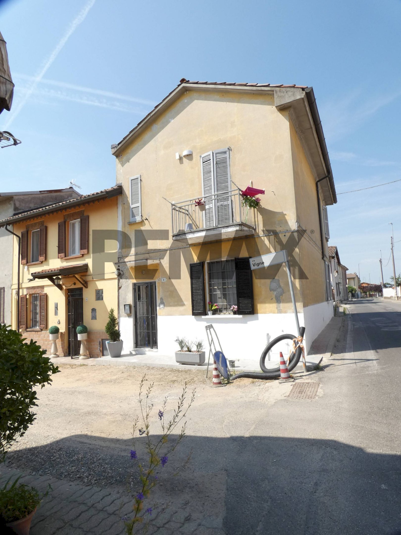 Casa all\'aperto - Casa semi indipendente via pier delle vigne
 
2, Linarolo - foto 1