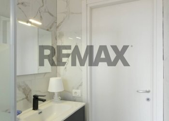 Bagno - Casa semi indipendente via pier delle vigne
 
2, Linarolo - foto 37