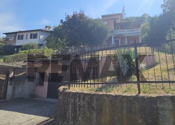 Casa all\'aperto - Villa Via Dante Aligheri
 
91, Broni - foto 1