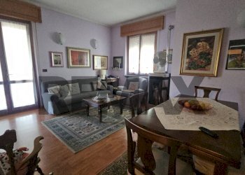 Sala da pranzo - Villa Via Dante Aligheri
 
91, Broni - foto 37